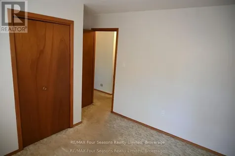 828 Oxbow Park Drive Wasaga Beach ON L9Z 2V1