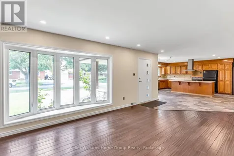 58 Reyburn Avenue Kitchener ON N2C 2B2
