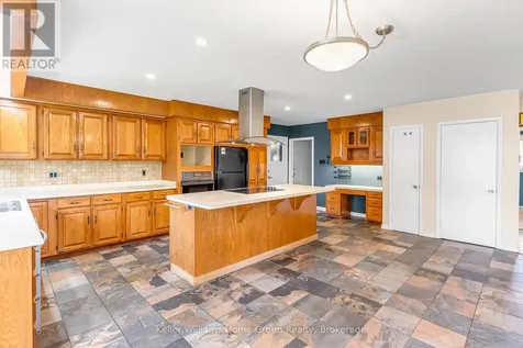 58 Reyburn Avenue Kitchener ON N2C 2B2