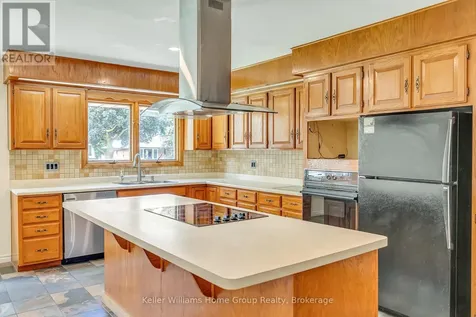 58 Reyburn Avenue Kitchener ON N2C 2B2