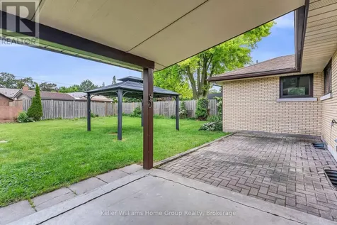 58 Reyburn Avenue Kitchener ON N2C 2B2