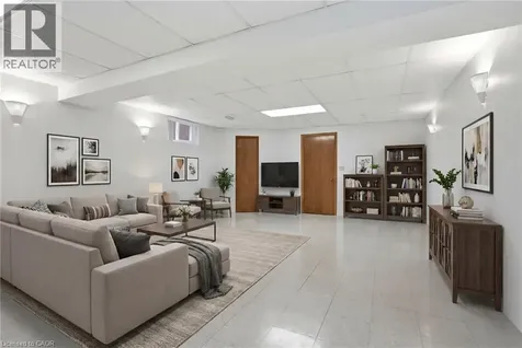 6 Royce Avenue Stoney Creek ON L8G 4C8
