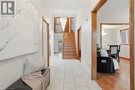 6 Royce Avenue Stoney Creek ON L8G 4C8
