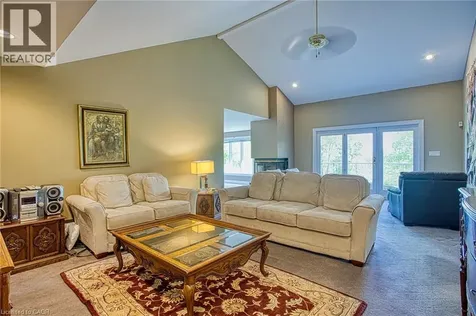 22 Burt Court Stoney Creek ON L8G 3H4