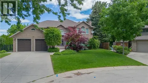 22 Burt Court Stoney Creek ON L8G 3H4