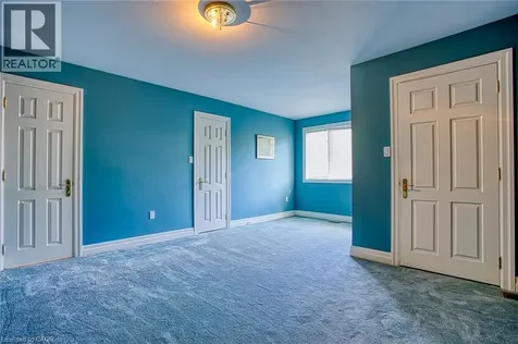22 Burt Court Stoney Creek ON L8G 3H4