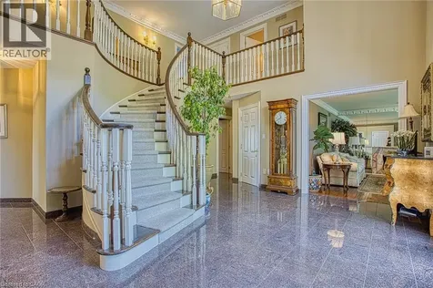 22 Burt Court Stoney Creek ON L8G 3H4