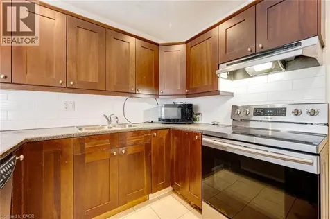 16 Woodward Avenue Brampton ON L6V 1K1