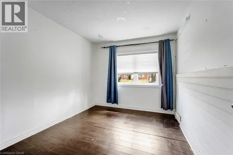 16 Woodward Avenue Brampton ON L6V 1K1