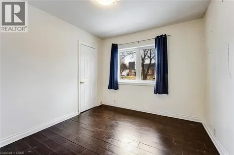 16 Woodward Avenue Brampton ON L6V 1K1