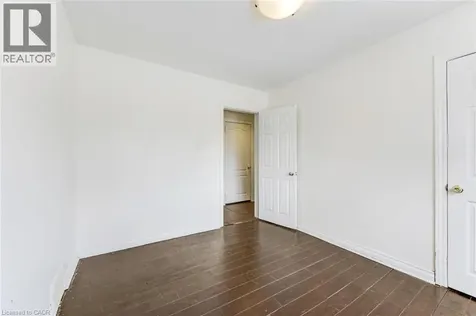 16 Woodward Avenue Brampton ON L6V 1K1