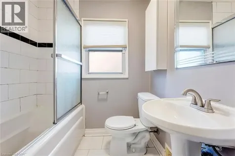 16 Woodward Avenue Brampton ON L6V 1K1