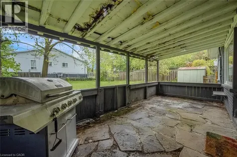 16 Woodward Avenue Brampton ON L6V 1K1