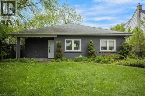 16 Woodward Avenue Brampton ON L6V 1K1