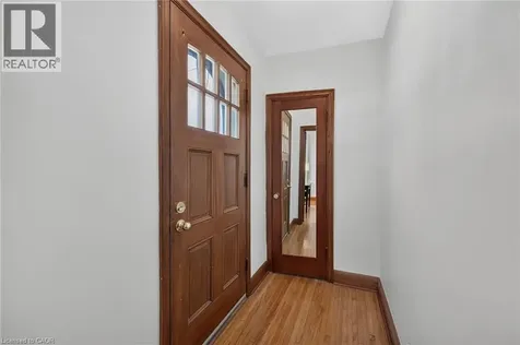 83 Aberfoyle Avenue Hamilton ON L8K 4S1