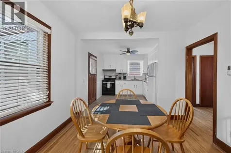 83 Aberfoyle Avenue Hamilton ON L8K 4S1