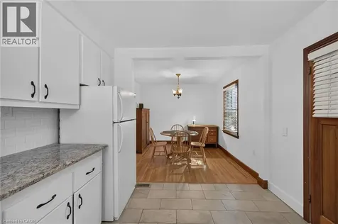 83 Aberfoyle Avenue Hamilton ON L8K 4S1