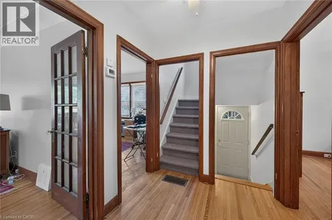 83 Aberfoyle Avenue Hamilton ON L8K 4S1