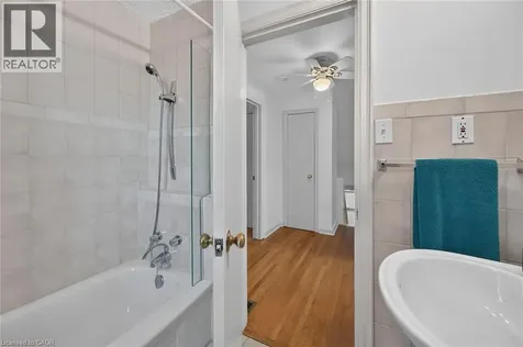 83 Aberfoyle Avenue Hamilton ON L8K 4S1