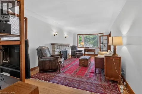 83 Aberfoyle Avenue Hamilton ON L8K 4S1