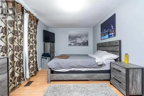 52 Buchanan Crescent Brantford ON N3P 2A6