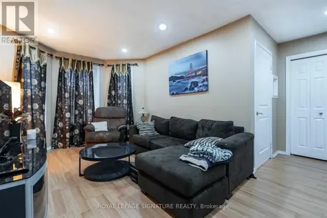52 Buchanan Crescent Brantford ON N3P 2A6
