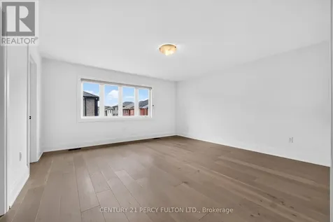 1477 Mockingbird Square Pickering ON L1X 0N8