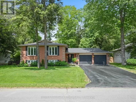 20 Downer Crescent Wasaga Beach ON L9Z 1C2