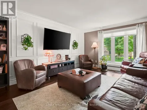20 Downer Crescent Wasaga Beach ON L9Z 1C2