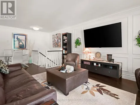 20 Downer Crescent Wasaga Beach ON L9Z 1C2