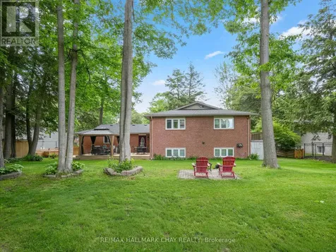 20 Downer Crescent Wasaga Beach ON L9Z 1C2