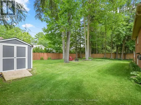 20 Downer Crescent Wasaga Beach ON L9Z 1C2