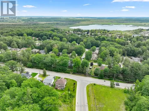 20 Downer Crescent Wasaga Beach ON L9Z 1C2
