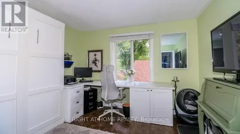 43 Olive Crescent Orillia ON L3V 7M8