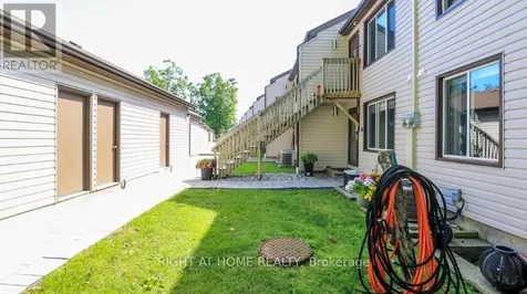43 Olive Crescent Orillia ON L3V 7M8