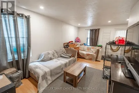 434-436 5th Street East Cornwall ON K6H 2M2