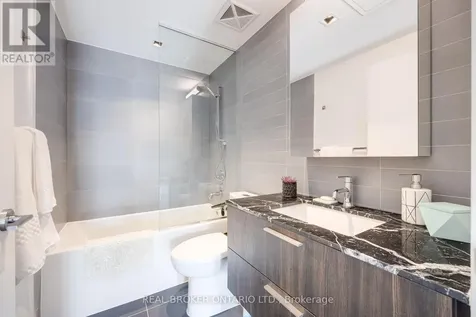 501 Adelaide Street West Toronto (waterfront Communities) ON M5V 0R3