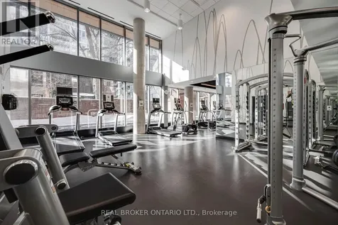 501 Adelaide Street West Toronto (waterfront Communities) ON M5V 0R3