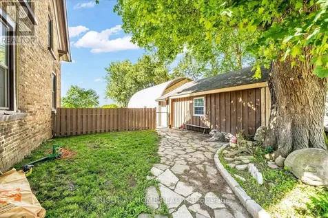 1320 King Street Scugog ON L9L 1B5