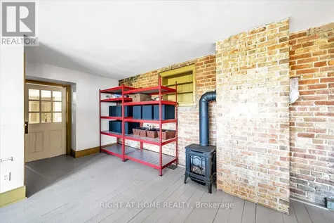1320 King Street Scugog ON L9L 1B5