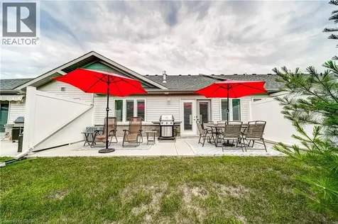 61 Ivy Crescent Wasaga Beach ON L9Z 0H8