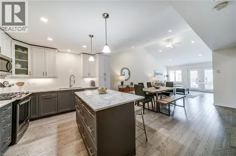 61 Ivy Crescent Wasaga Beach ON L9Z 0H8