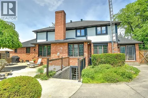 295 Elmgrove Lakeshore ON N8N 4G9