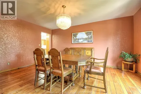 295 Elmgrove Lakeshore ON N8N 4G9