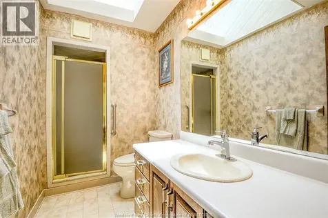 295 Elmgrove Lakeshore ON N8N 4G9