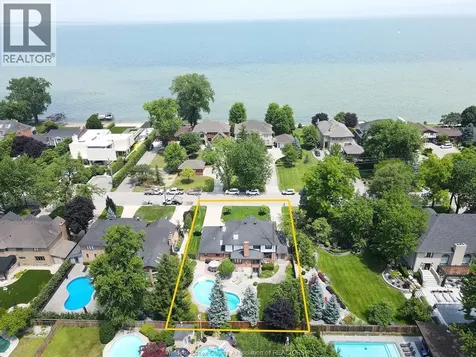 295 Elmgrove Lakeshore ON N8N 4G9