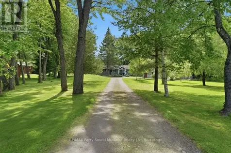 49 Maple Street Seguin ON P0C 1J0