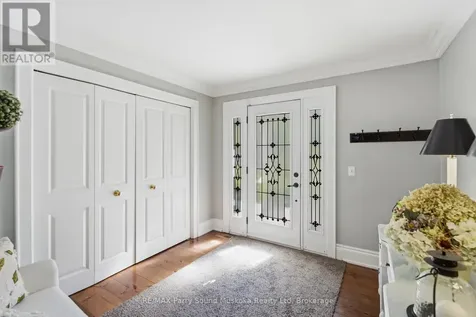 49 Maple Street Seguin ON P0C 1J0