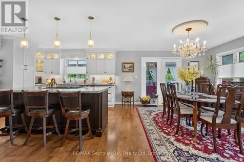 307 Balm Beach Road West Tiny ON L0L 2J0