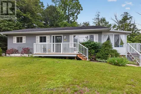 307 Balm Beach Road West Tiny ON L0L 2J0